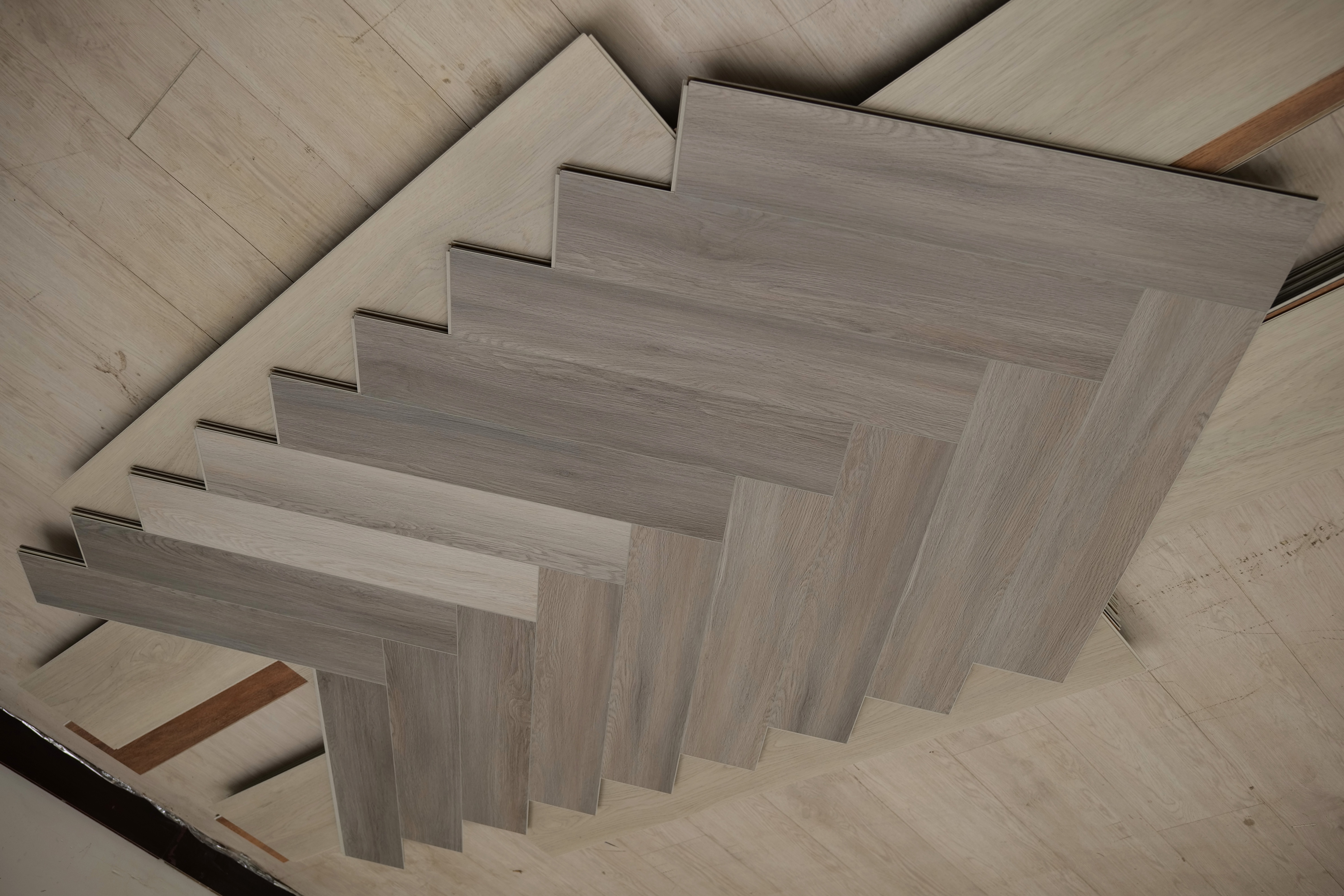 Кварцвиниловый SPC ламинат Evofloor Parguet Click Bressay Брессе P3040-2 венгерская елка 640×128×4,5